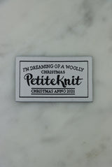 Petiteknit labels flere varianter