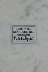 Petiteknit labels flere varianter