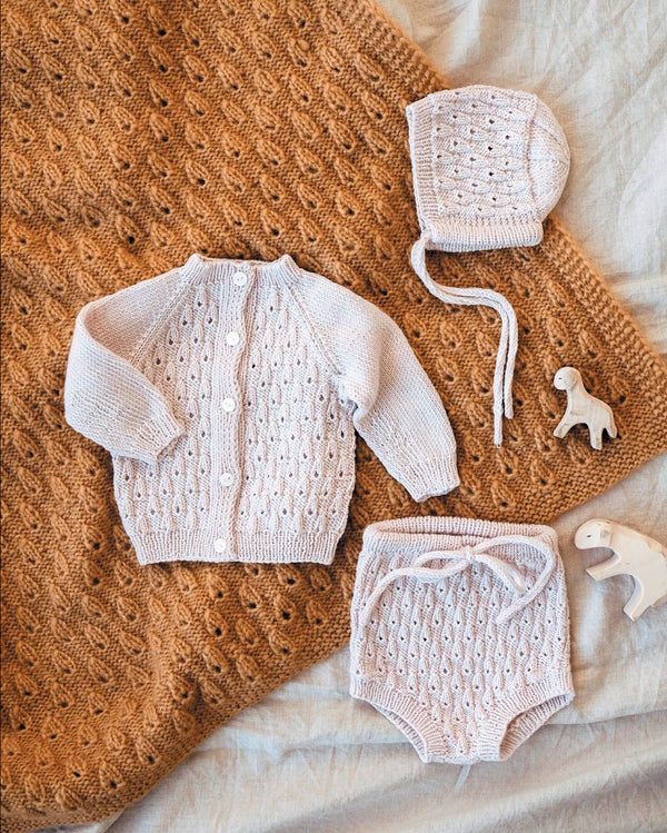 Tidsløs børnestrik fra Clara Knitwear